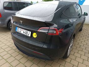 Tesla Model Y - 2023