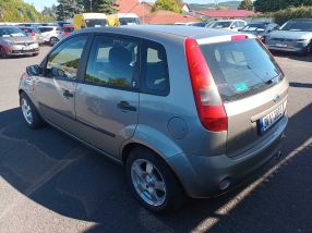 Ford Fiesta - 2004
