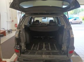 Mitsubishi Outlander - 2011
