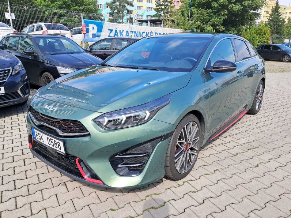 Kia ProCeed - 2023