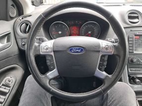Ford Mondeo - 2014