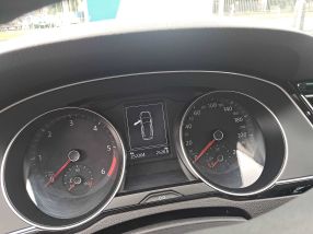 Volkswagen Passat - 2016