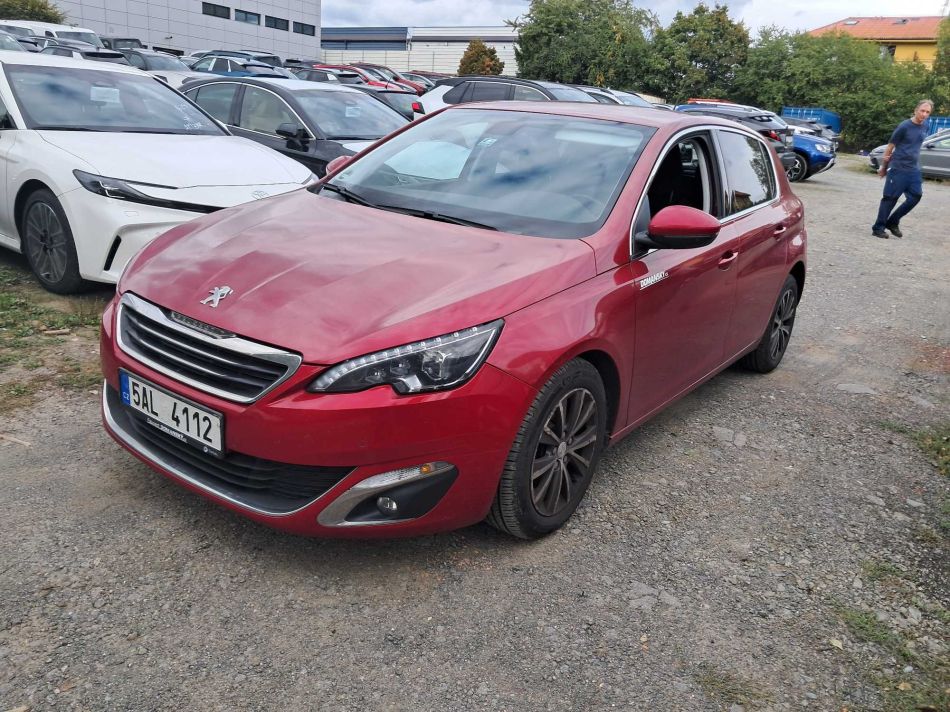Peugeot 308 - 2016