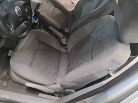 Volkswagen Golf - 1999
