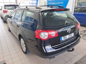 Volkswagen Passat - 2010