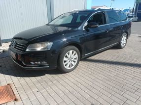 Volkswagen Passat - 2012