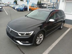 Volkswagen Passat - 2016