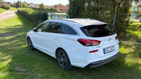 Hyundai i30 - 2023