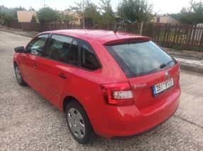 Skoda Rapid Spaceback - 2014