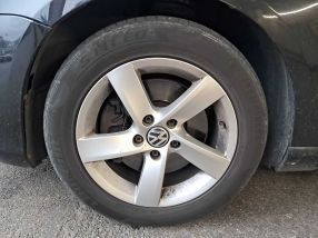 Volkswagen Passat - 2013