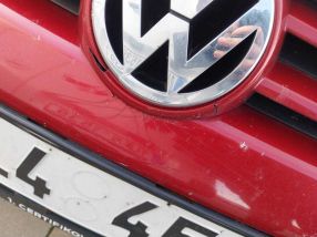 Volkswagen Golf - 2004