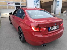 BMW 3 - 2012