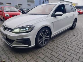 Volkswagen Golf - 2017