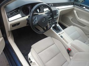 Volkswagen Passat - 2016