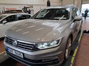 Volkswagen Passat - 2016