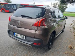 Peugeot 3008 - 2015