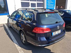 Volkswagen Passat - 2012