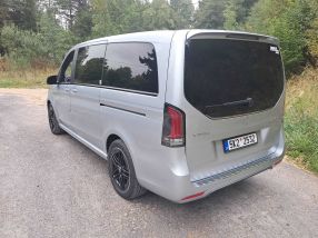 Mercedes-Benz V - 2024