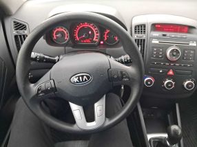 Kia Ceed - 2010