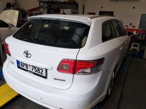 Toyota Avensis - 2010