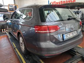 Volkswagen Passat - 2015