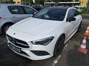 Mercedes-Benz CLA - 2022