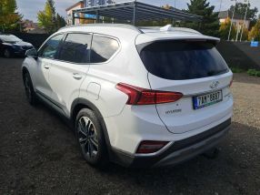 Hyundai Santa Fe - 2019