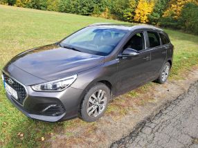 Hyundai i30 - 2019