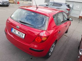 Kia Ceed - 2009