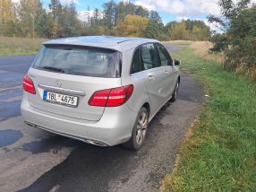 Mercedes-Benz B - 2017
