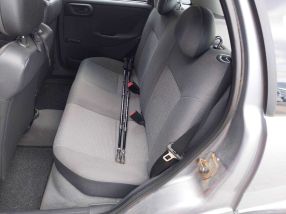 Opel Corsa - 2004
