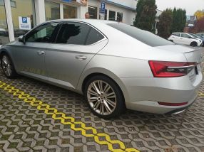 Skoda Superb - 2020