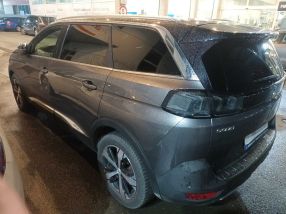 Peugeot 5008 - 2021