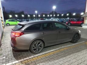 Hyundai i30 - 2023