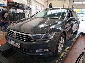 Volkswagen Passat - 2016