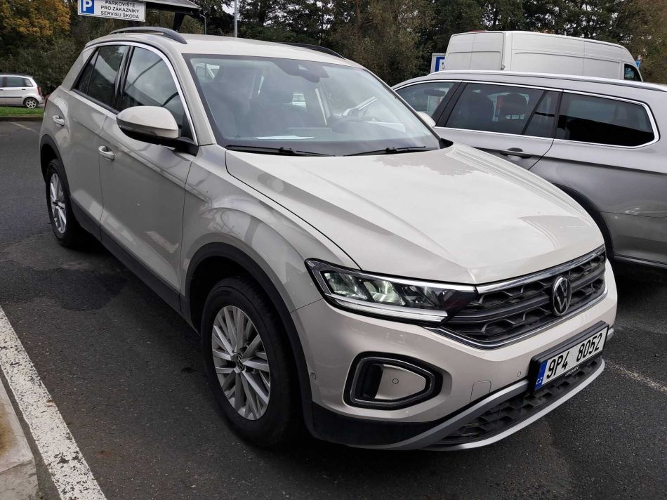 Volkswagen T-Roc - 2023