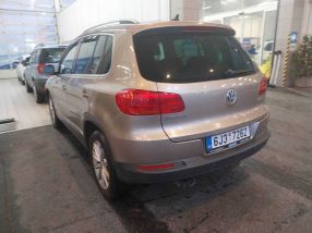 Volkswagen Tiguan - 2013