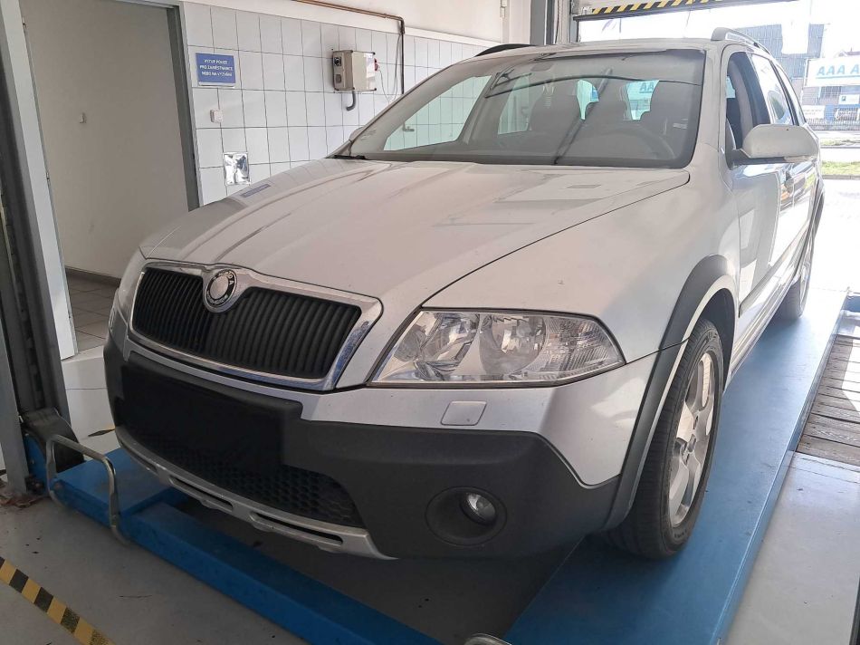 Skoda Octavia Scout - 2008