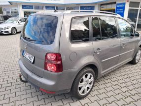 Volkswagen Touran - 2009