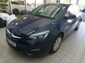 Opel Astra - 2014