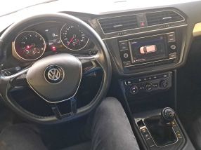 Volkswagen Tiguan - 2018