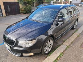 Skoda Superb - 2012