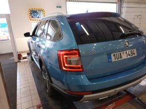 Skoda Octavia Scout - 2016