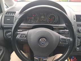 Volkswagen Touran - 2015