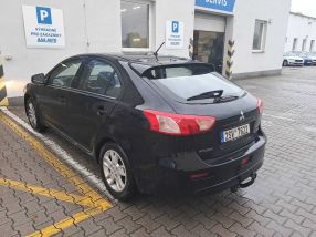 Mitsubishi Lancer - 2016