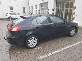 Mitsubishi Lancer - 2016
