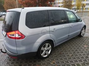 Ford Galaxy - 2012