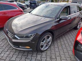 Volkswagen Passat - 2016