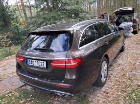 Mercedes-Benz E - 2016
