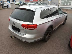 Volkswagen Passat - 2016